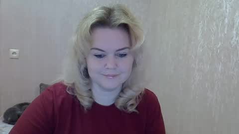 karennelsonx online show from February 16, 7:26 am