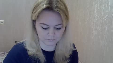 karennelsonx online show from February 28, 5:15 pm