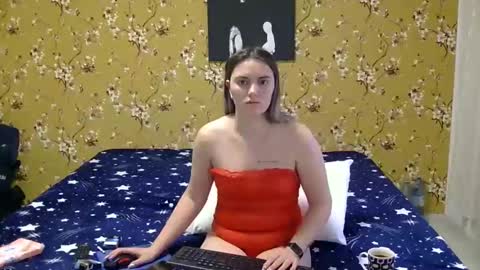 Snapshot of karla318103 chatting on February 12, 6:08 am Karla online show from February 12, 6:08 am