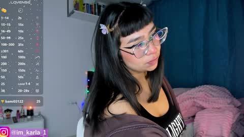 Snapshot of karla__1 chatting on January 7, 4:50 am Ill be on at sunday see u Lynn Could u help me to reach 100 Thmbs upp plssss Independent girl 3 online show from January 7, 4:50 am