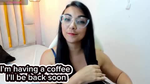 Snapshot of karla_hernandez chatting on March 6, 10:52 am Karla online show from March 6, 10:52 am