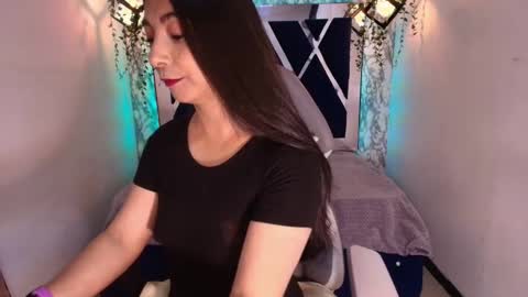 Snapshot of karla_hernandez chatting on September 17, 11:24 am Karla online show from September 17, 11:24 am