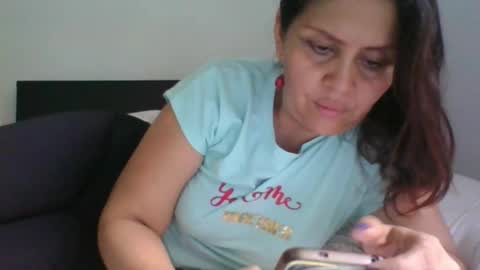 Karol online show from February 25, 7:49 pm