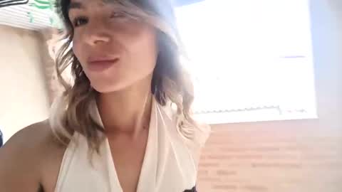 karol_goode online show from March 8, 5:43 pm