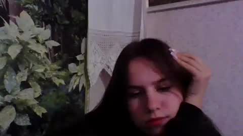 Karolina online show from September 12, 8:00 pm