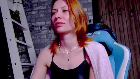karoline121 online show from February 28, 4:10 am