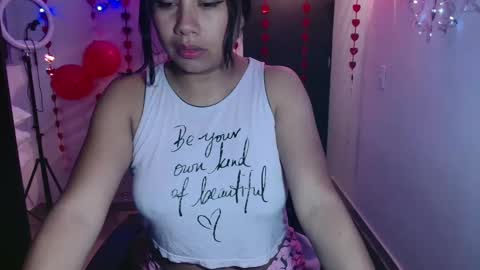karolinecute online show from February 13, 4:11 am
