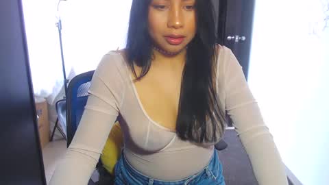 karolinecute online show from March 10, 8:34 pm
