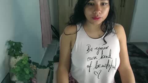 karolinecute online show from January 5, 1:56 am