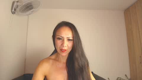 Kasandra Mature online show from February 15, 10:11 am