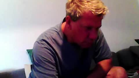 kasiesss online show from September 18, 8:18 am