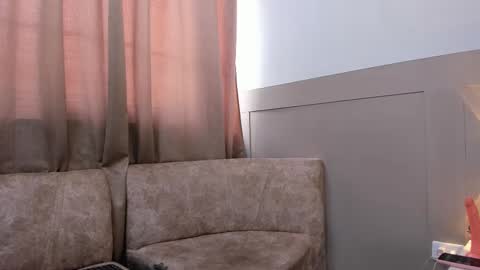 Snapshot of kataleya_zuluaga chatting on February 7, 5:07 pm kataleya_zuluaga online show from February 7, 5:07 pm