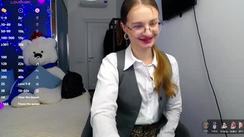 Snapshot of kate_jonson chatting on January 18, 7:38 am .Be kind and gentle with me and I will do my best for you. online show from January 18, 7:38 am