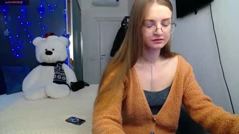 Snapshot of kate_jonson chatting on February 11, 8:26 am .Be kind and gentle with me and I will do my best for you. online show from February 11, 8:26 am