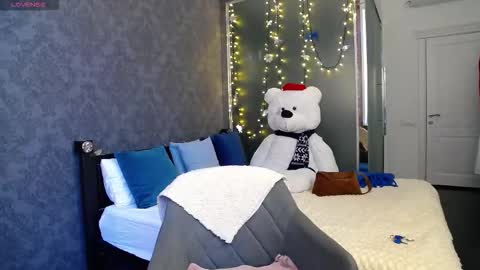 Snapshot of kate_jonson chatting on September 22, 12:09 pm .Be kind and gentle with me and I will do my best for you. online show from September 22, 12:09 pm