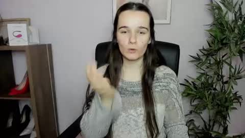 Kate  online show from December 7, 11:12 am
