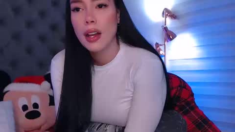 Snapshot of kathalove_1 chatting on December 31, 4:38 am Klove online show from December 31, 4:38 am