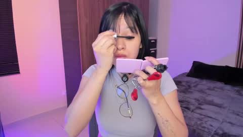Snapshot of katherin_smith_ chatting on September 10, 12:50 pm kathe online show from September 10, 12:50 pm
