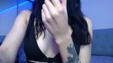 Snapshot of kathrineberry chatting on September 14, 5:43 am KathrineBerry online show from September 14, 5:43 am