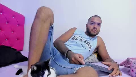 katalina y Daniel online show from January 24, 8:11 pm