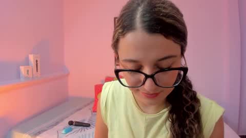 Snapshot of katia_foxx chatting on March 3, 1:23 pm Khaterine online show from March 3, 1:23 pm