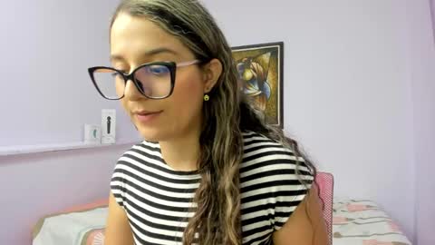 Snapshot of katia_foxx chatting on February 8, 3:31 pm Khaterine online show from February 8, 3:31 pm