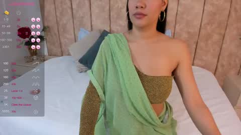Snapshot of katrina_baurii chatting on February 25, 12:49 pm katrina online show from February 25, 12:49 pm