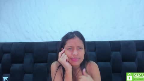 Snapshot of kaylee_sweet_ chatting on March 2, 9:53 am Kaylee sweet online show from March 2, 9:53 am