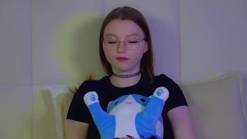Snapshot of keiraace chatting on March 7, 12:15 am Keira online show from March 7, 12:15 am