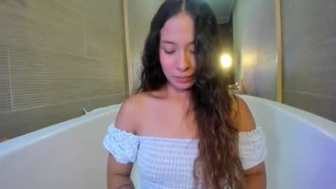 Snapshot of keiry_gonzalez23_aws chatting on September 21, 1:42 am keiry_gonzalez23_aws online show from September 21, 1:42 am