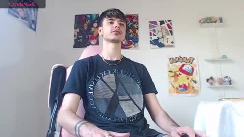 kendall ross online show from January 18, 3:38 pm