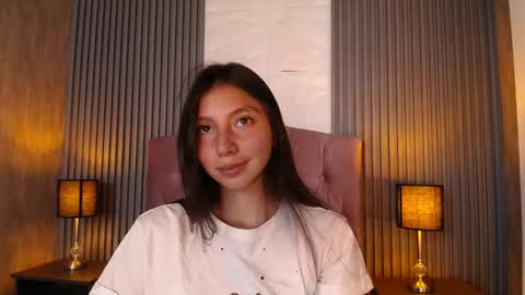 Snapshot of kendall_saenz chatting on February 18, 7:30 pm kendall_saenz online show from February 18, 7:30 pm