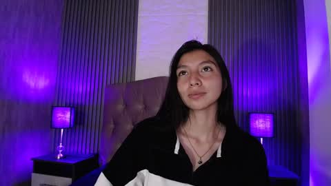 Snapshot of kendall_saenz chatting on January 30, 7:48 pm kendall_saenz online show from January 30, 7:48 pm