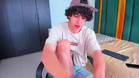 Kev online show from September 21, 4:33 pm