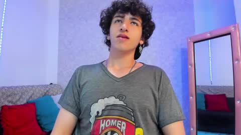 Kev online show from February 7, 3:02 am