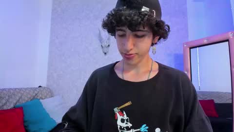 Kev online show from February 6, 2:33 am