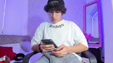 Kev online show from January 16, 10:44 pm