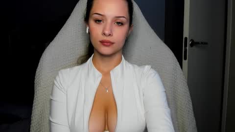 Snapshot of ketlinrous chatting on September 14, 6:20 pm ketlinrous online show from September 14, 6:20 pm