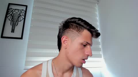 Snapshot of kevin_ahs1 chatting on February 13, 3:03 pm Kevin Ahs online show from February 13, 3:03 pm