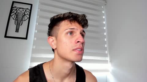 Snapshot of kevin_ahs1 chatting on January 5, 7:17 pm Kevin Ahs online show from January 5, 7:17 pm