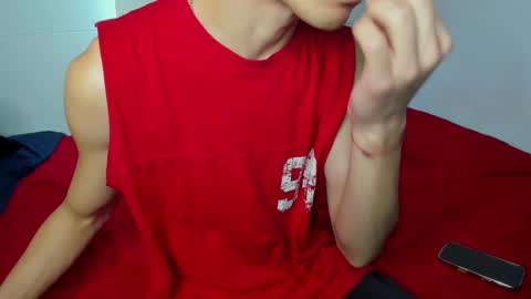 Snapshot of kevin_ahs1 chatting on February 28, 8:39 pm Kevin Ahs online show from February 28, 8:39 pm