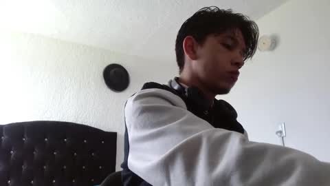 Snapshot of kianryu chatting on September 12, 4:53 pm Adrian Chlloe online show from September 12, 4:53 pm