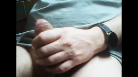 Snapshot of kiki1973be chatting on February 2, 11:00 pm Kikibe online show from February 2, 11:00 pm