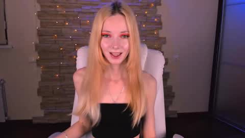 Snapshot of kim_boyd chatting on February 19, 12:00 pm kim_boyd online show from February 19, 12:00 pm