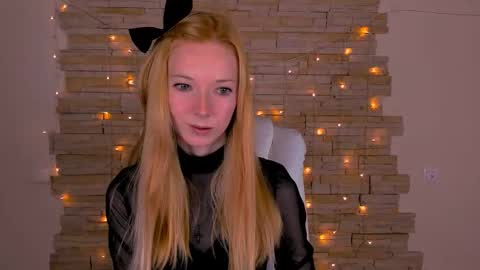 Snapshot of kim_boyd chatting on March 10, 12:06 pm kim_boyd online show from March 10, 12:06 pm