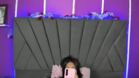 kim  online show from February 18, 1:54 am