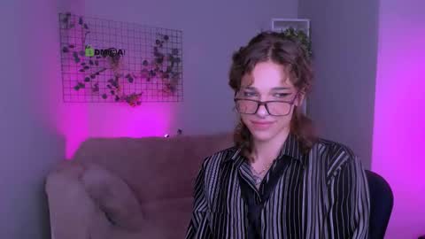 kim online show from September 13, 8:44 pm