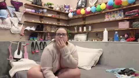 kimberlycaprice online show from February 14, 7:12 pm
