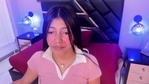 Kimberly Villalobos online show from February 17, 2:49 pm