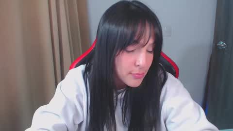 Snapshot of kimflexible_ chatting on January 26, 12:37 am Kim 3 online show from January 26, 12:37 am
